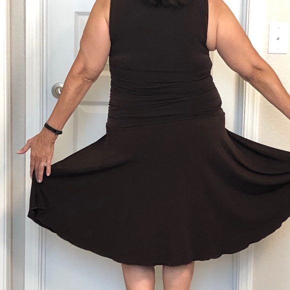 Dress - Picture 2 of 6